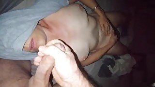 Masturbation mutuelle et éjaculation sur sa jolie bouche