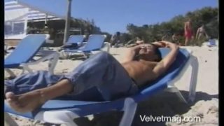 Sexy chick with juicy natural tits gets fucked at the beach