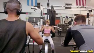 Kali Roses Gym Prankers