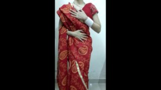 Desi Indian Bhabhi Video CHhat with secret lover