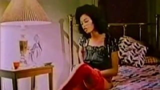 Ebony milf masturbates in front of a man 1970 retro