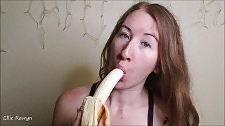 Ellie Rowyn: Banana