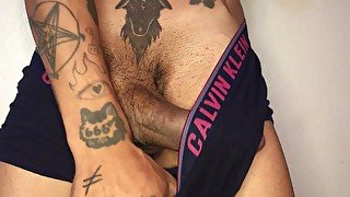 TATTOOED TWINK WANKING HOT AFTER GAME