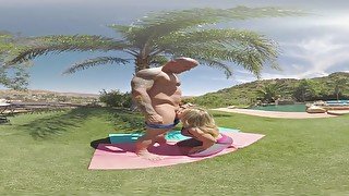 VRHUSH No Time For Yoga (Voyeur)