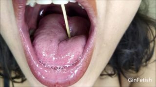 A tooth stick stuck in my tongue (Short version)