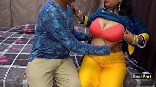 Desi Pari Aunty Fucked For Money With Clear Hindi Audio