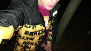 Teen big cumshot and moaning outdoor