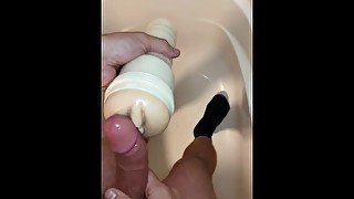 Fucking my Fleshlight for a huge cumshot