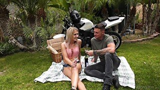 Romantic picnic with a hot shemale turns into some hardcore action