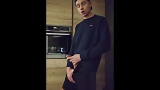 Twink in shorts jerking off. Huge and thick load!!! more videos on onlyfans!!! Frank696