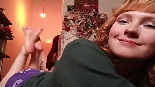 Amateur Ginger Reveals And Worships Her Delicious Toes And Feet In Compilation