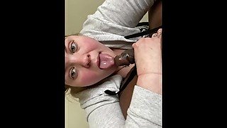 Watch her suck this dick up Good💦