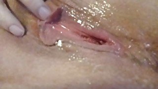 Tight teen fingering wet pussy and throbbing clit til orgasm!