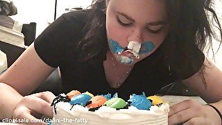 Blubbery teenage gorges on cake - Big breasts