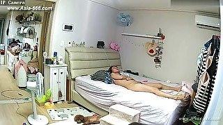 Hackers use the camera to remote monitoring of a lover's home life.***