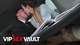 Brunette Cindy Shine Kinky Fuck On Backseat With Driver - VIP SEX VAULT