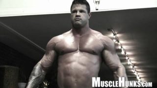 Big German MuscleHunk showing off he huge muscles and big dick