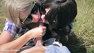 Outdoor blowjob with 2 girl, cum mouth, cum kissing - threesome ffm Amateur Kira Green