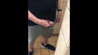 horny 76 y old grandpa CRUISING BATHROOM abuelo baño público Quarantine *