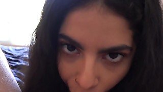 Amateur teen Angel Gostosa gives a footjob and gets fucked