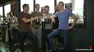 Kinky gay dude has to suck and fuck with more guys at once