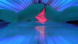 HIDDEN CAM CAUGHT MASTURBATION PUBLIC SOLARIUM HUGE BIG ASS