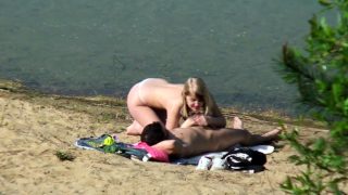 Amateur Gorgeous Topless Young Teens Beach Voyeur Close Up