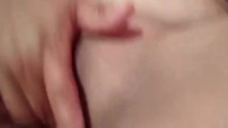 I’m masturb and squirting orgasm I love my pussy 