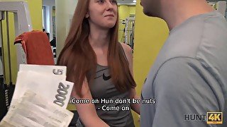 In empty gym hunter pays greedy cuckold cash and impales his GF