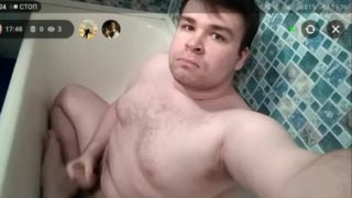 Артем сам себе лижет ноги дрочит ногами сам себе на трансляции self suck autofellatio self footjob