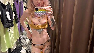 I wanted to shoot a light hot video in the fitting room. But geting horny and cuming. Karneli Bandi.