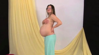 Hot pregnant fetish with cumshot