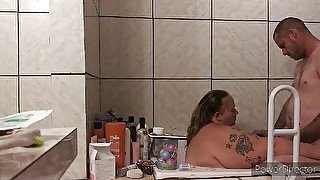 Mutual masturbation in the tub