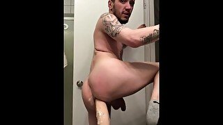 i like to get fucked serious with a big juicy cock