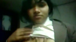 Indian thevidyapayyan sucking college girl boobs