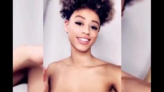 HORNY SLUT LOVE TO TAKE OFF SHIRT AND FLASHES BIG TITS ON SNAPCHAT