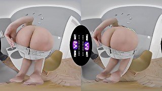 Getting started by rubbing cunt - TmwVRnet