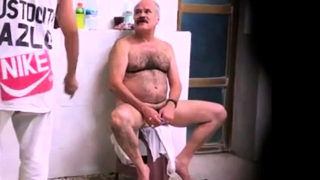 Str8 spy pakistani daddy in public bath