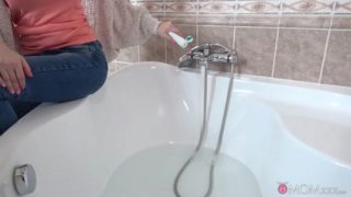 Dayna Ice Blonde MILF bathroom sex and squirt