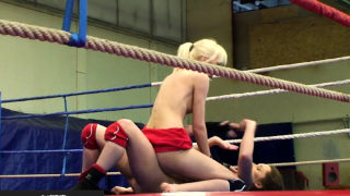 Athletic babe pleased by wrestling partner