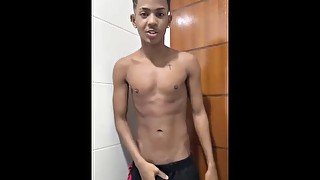 Twink boy showing your huge black cock calling you to the shower