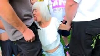 Bukkake Cum Swallowing Group Sex Fun