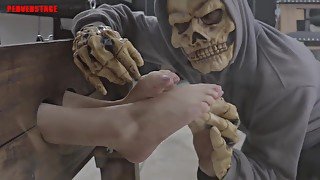 Sugar Skull Tickling 720p