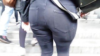 Candid college girl big ass touch 24