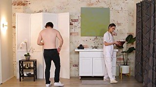 Anthony Pierce banging the horny coed bitch Delilah Day