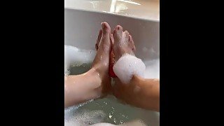 Feet job