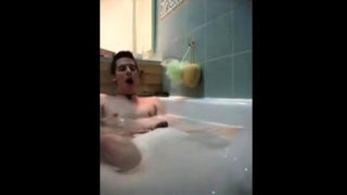 Twink jerking off in bathtub