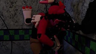 mangle finds foxy alone and horny