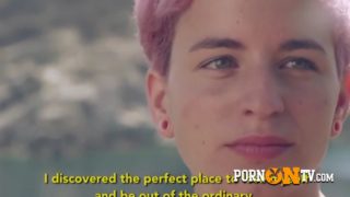 Pink haired latin chick gets her cock hungry cunt stuffed outdoors