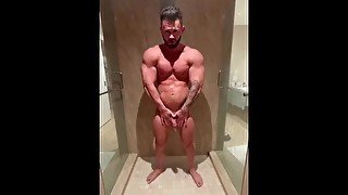 LOCKER ROOM SHOWER MUSCLE WORSHIP